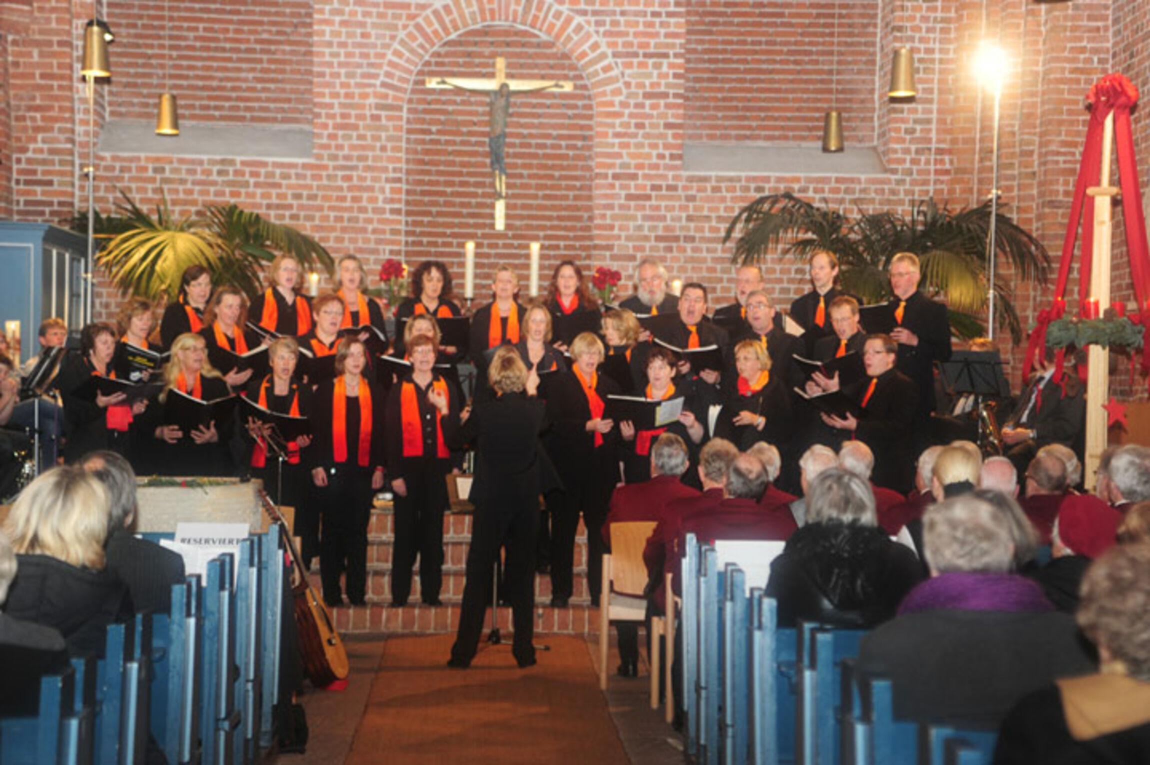 Jubilate Deo beim Weihnachtskonzert 2012 in der Marienhafer Kirche