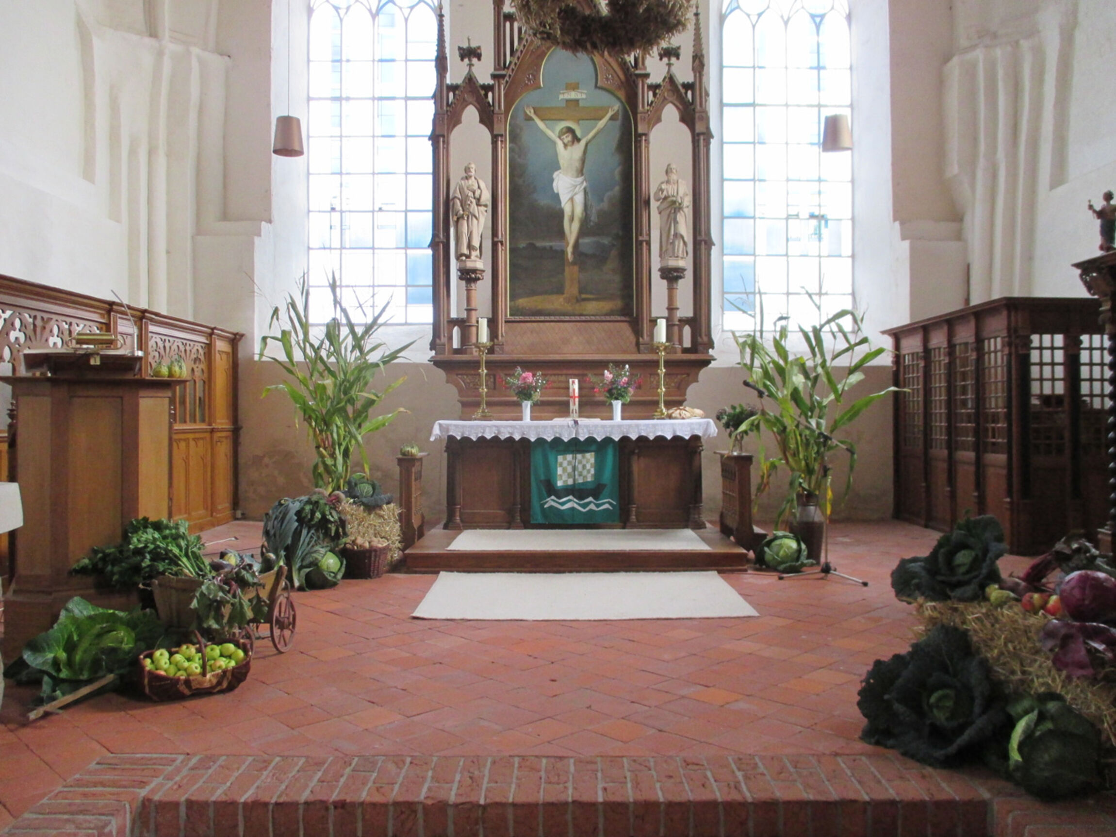 kirche-innen-01